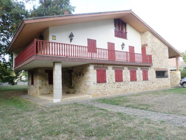 Casa en venta en Gorbeialdea, Guipúzcoa
