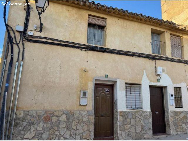 Casa en venta en Venta del Moro, València / Valencia