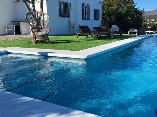 Casa en venta en Alcazaba Beach, Costa del Sol Occidental