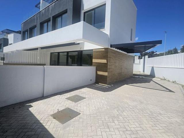 Chalet en venta en Nueva Atalaya, Costa del Sol Occidental