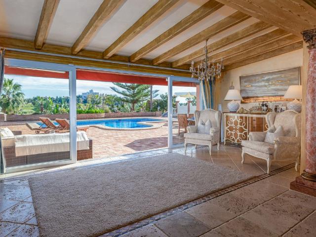 Casa en venta en Resinera-Voladilla, Costa del Sol Occidental