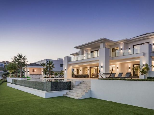 Casa en venta en Urbanización Márquez de Atalaya, Costa del Sol Occidental