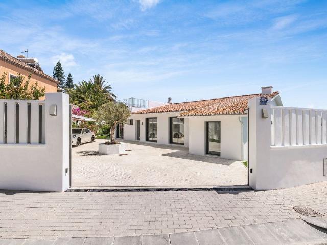 Casa en venta en Nueva Atalaya, Costa del Sol Occidental