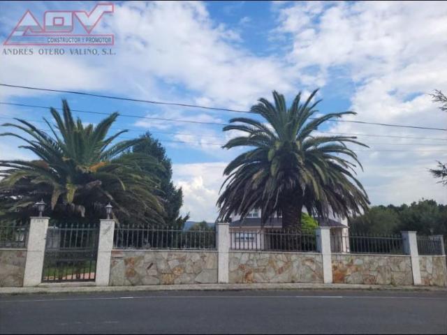 Casa en venta en Leixa, Ferrol