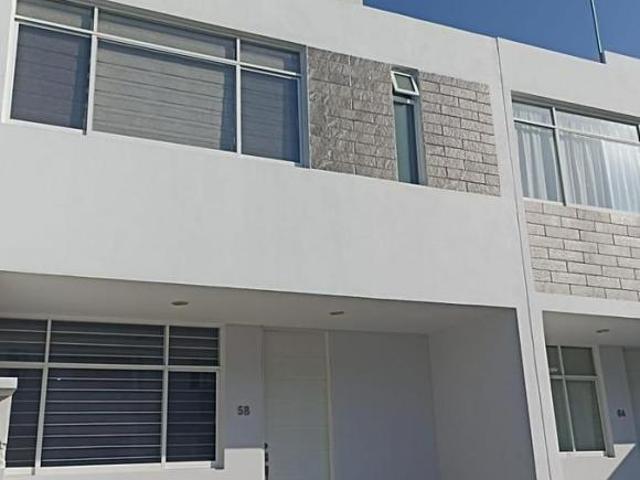 CASA EN VENTA FRACC. MAR DE PLATA MANZANILLO COLIMA