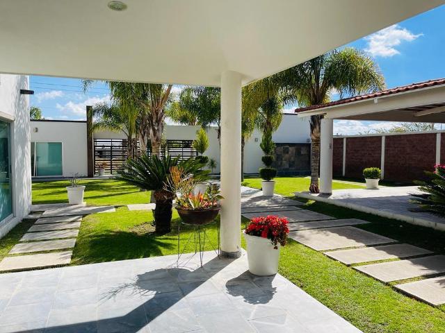 Casa en venta en San Francisco Del Rincón, Guanajuato