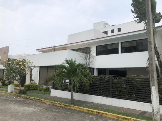 Casa en venta en Poza Rica De Hidalgo, Veracruz