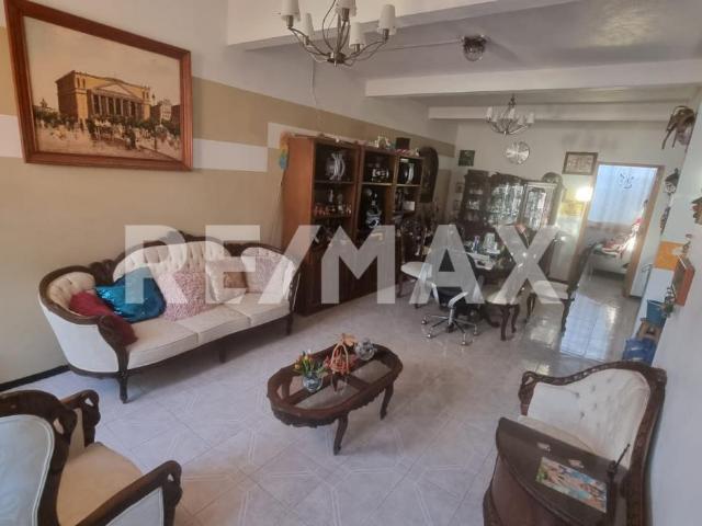 Casa en venta en Santa María Atzompa, Oaxaca