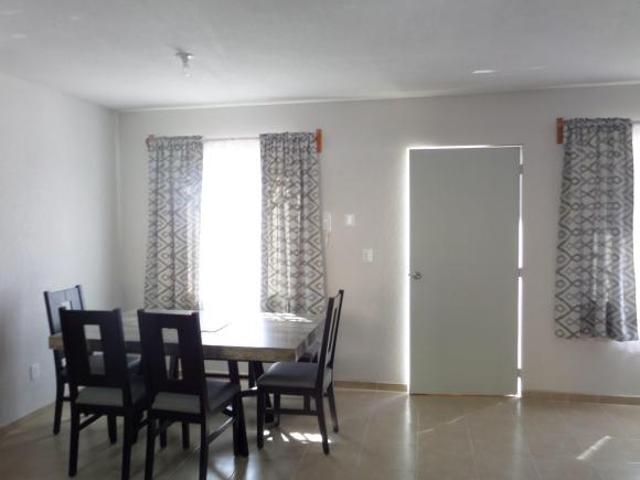 Casa en venta en Dos Portrillos, Los Encinos