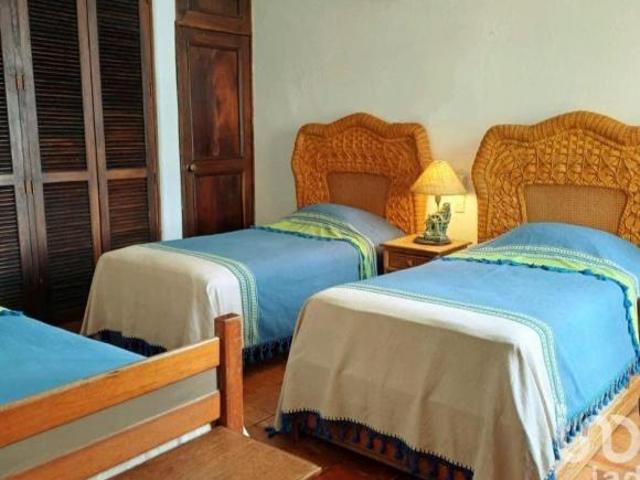 Casa en Venta frente al mar en Club Santiago, Manzanillo, Colima