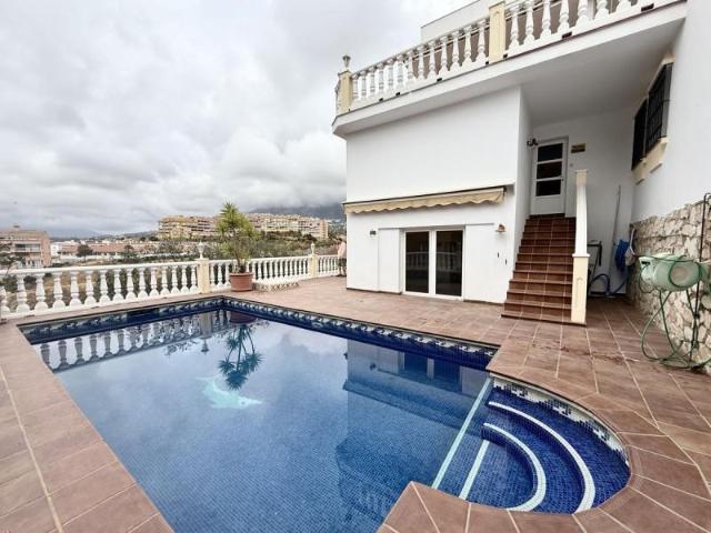 Casa en venta en Torreblanca, Costa del Sol Occidental