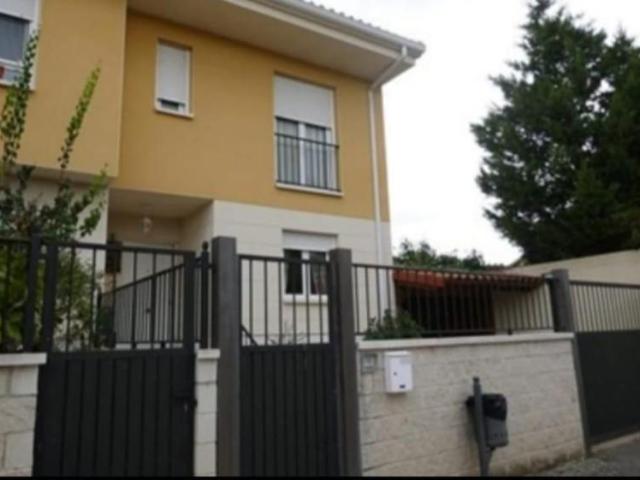 Casa en venta en Fuensaldaña, Castilla y León