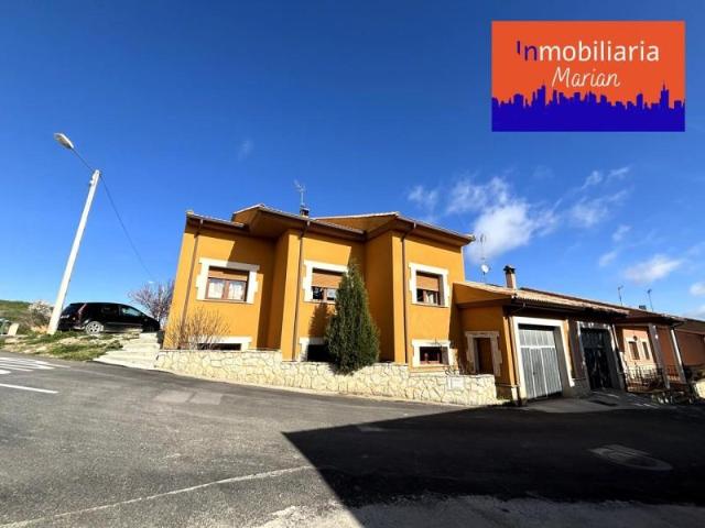 Casa en venta en Fuentelcésped, Castilla y León