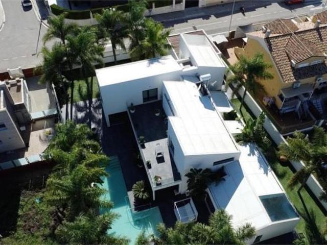 Casa en venta en Grau i Platja, la Safor