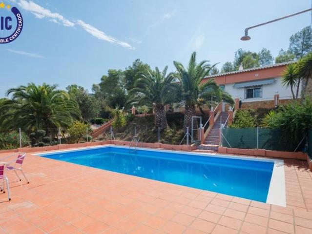 Casa en venta en La Serranía, Valencia
