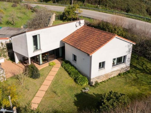Casa en venta en Casares, Gijón