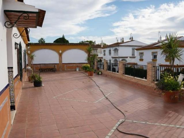 Casa en venta en Urbanización La Mogaba, Gines