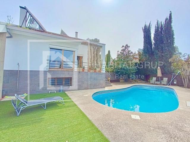 Casa en venta en Barri Vell, Gironès