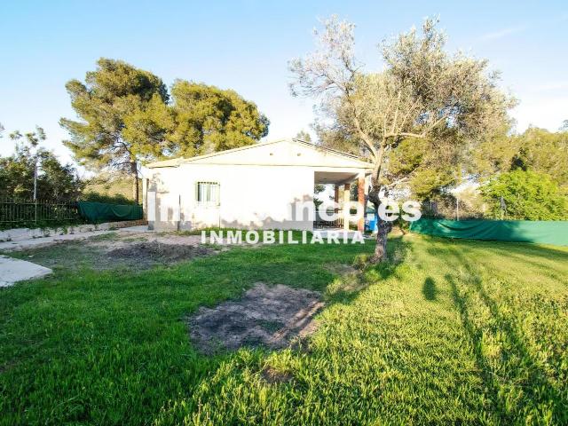 Casa en venta en La Hoya de Buñol, Valencia