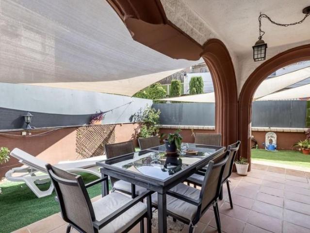 Casa en venta en Comarca de la Vega de Granada, Andalucía