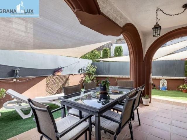 Casa en venta en Comarca de la Vega de Granada, Andalucía