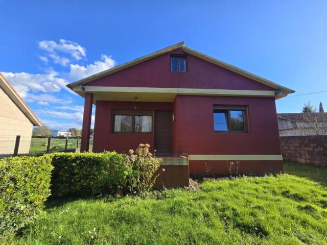 Casa en venta en Donas, Vigo