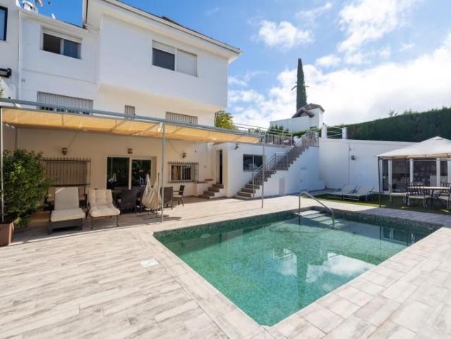 Casa en venta en Genil, Comarca de la Vega de Granada