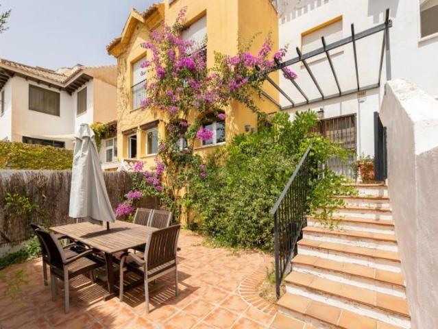 Casa en venta en Genil, Comarca de la Vega de Granada