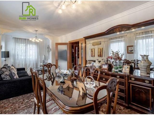 Casa en venta en Genil, Comarca de la Vega de Granada