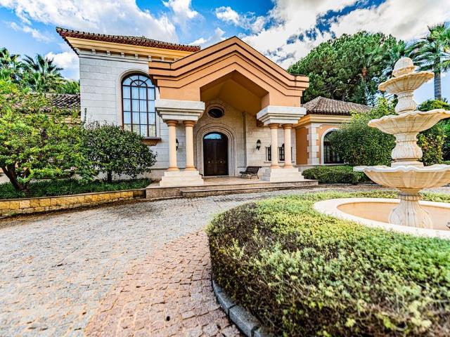 Casa en venta en Guadalmina, Costa del Sol Occidental