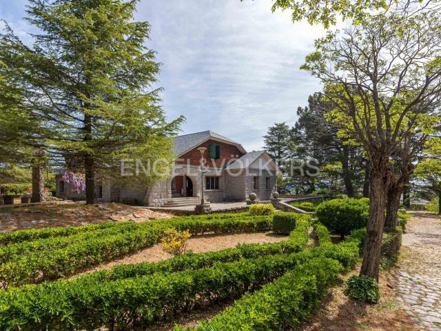 Casa en venta en Guadarrama, Colonia Monte Pinar