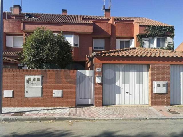 Casa en venta en Casarrubuelos
