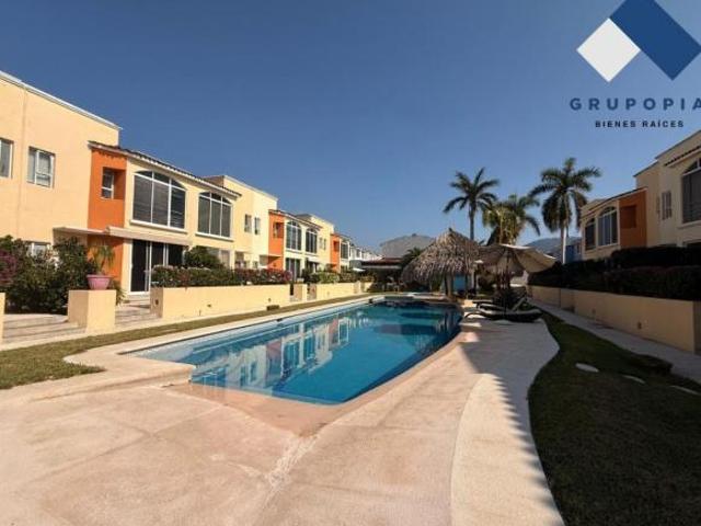 Casa En Condominio en venta en Zihuatanejo de Azueta, Guerrero