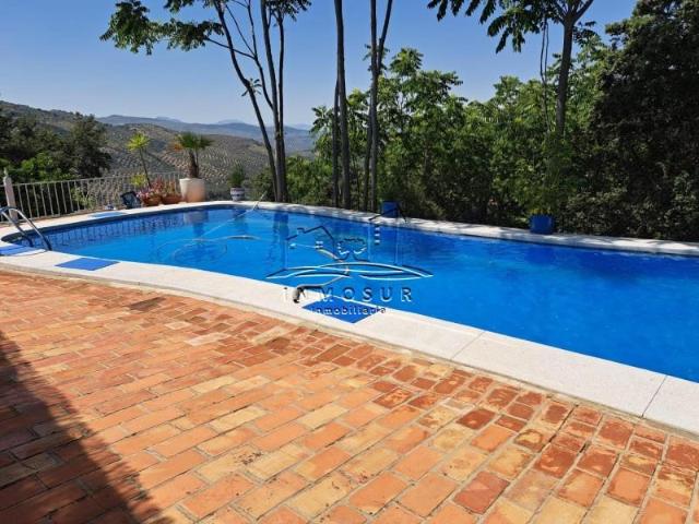 Casa en venta en Iznájar, Andalucía