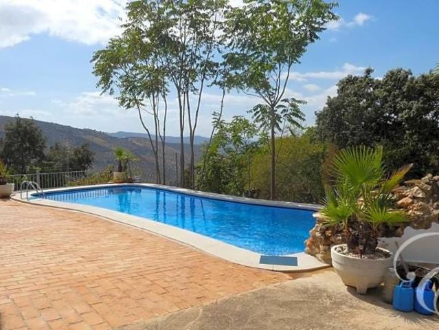 Casa en venta en Iznájar, Andalucía