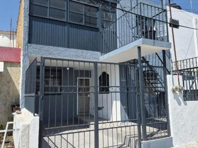 CASA EN VENTA JARDINES DE LA CRUZ DUPLEX