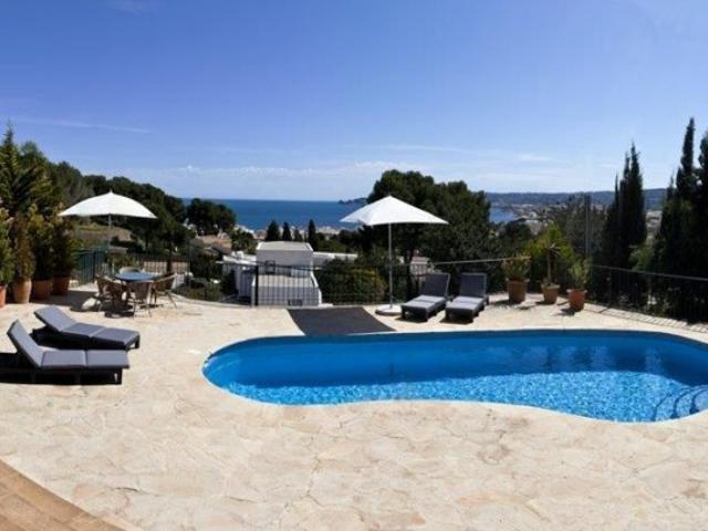 Casa en venta en Alcoy, Valencia