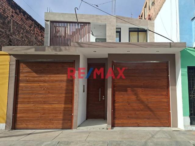 Casa venta en La Perla Baja, La Perla