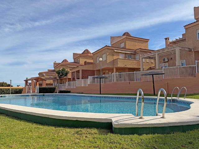 Casa en venta en Cabo de las Huertas, l'Alacantí