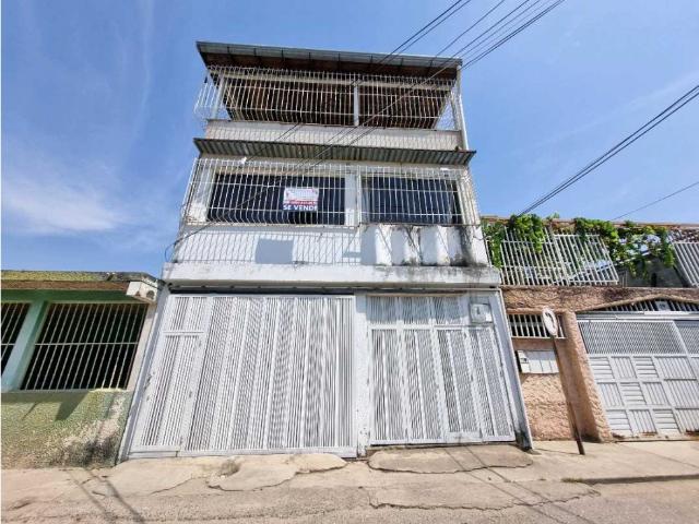 Casa en venta en Girardot, Aragua