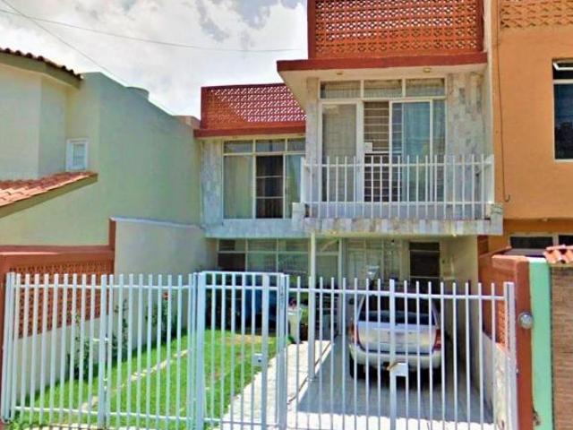 CASA EN VENTA LA LUNETA ZAMORA DE HIDALGO MICH