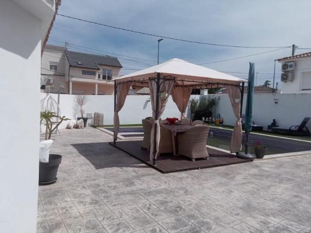Casa en venta en Urbanització Vistacalderona, el Camp de Túria