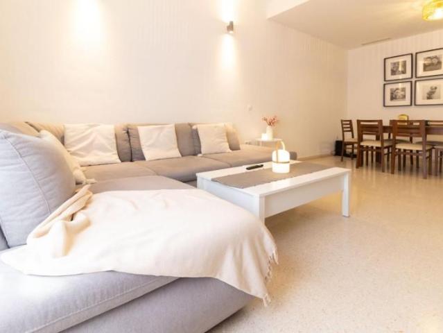 Casa en venta en La Rinconada, Andalucía