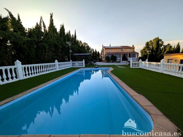 Casa en venta en Linares, Andalucía