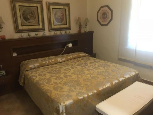 Casa en venta en La Cruz, Linares