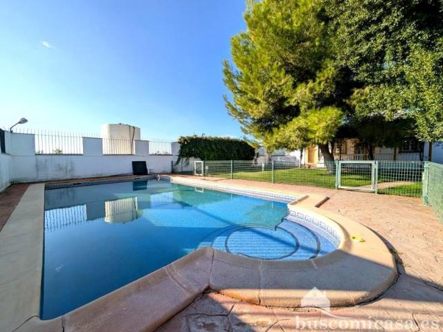 Casa en venta en Linares, Andalucía