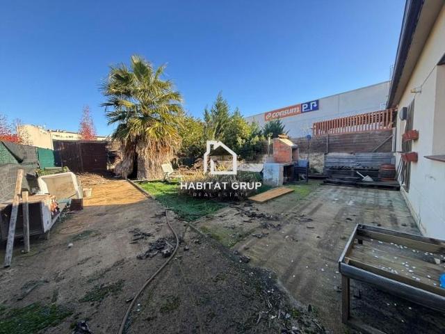Casa en venta en Cantallops, Gironès