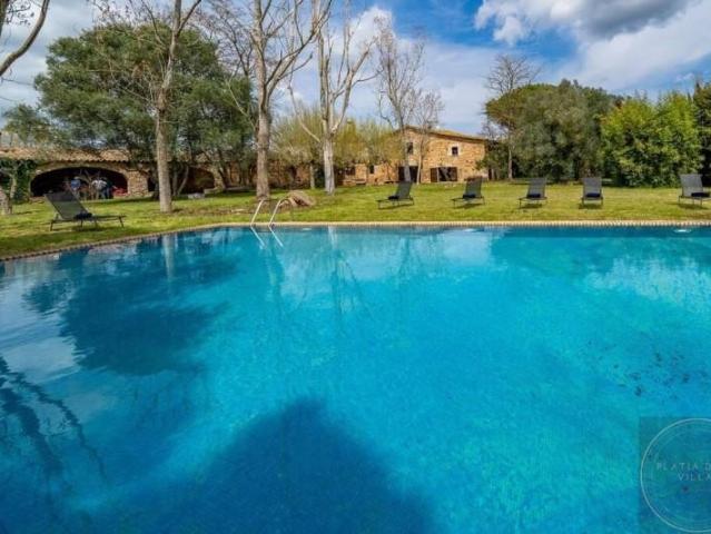 Casa en venta en Cantallops, Gironès