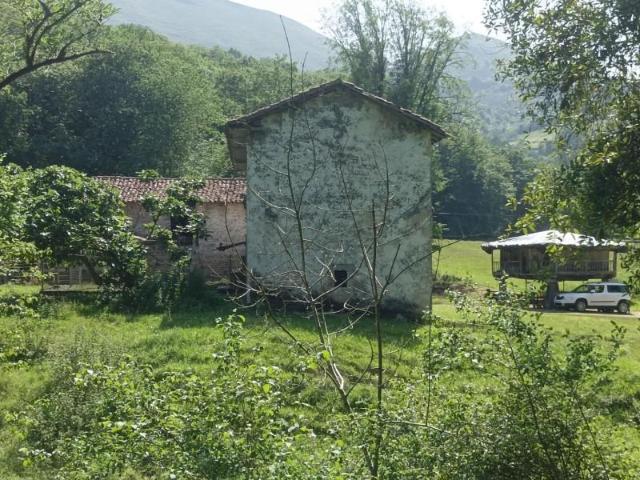 Casa en venta en Meré, Llanes