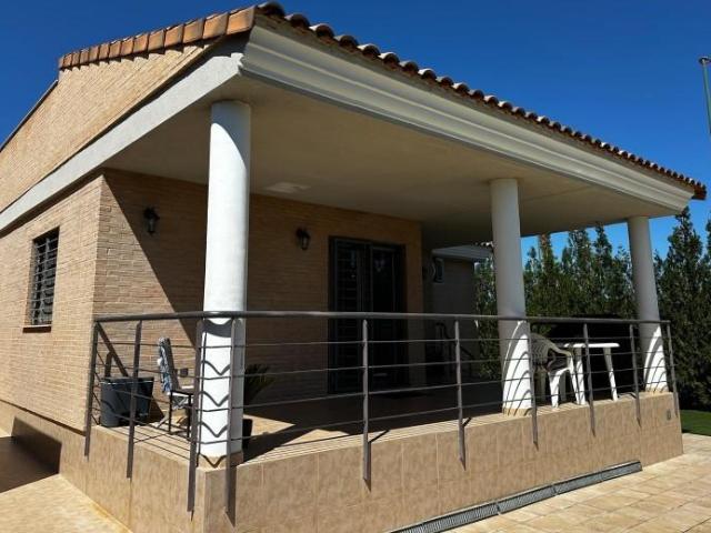 Casa en venta en Urbanització Vall de Llíria, el Camp de Túria